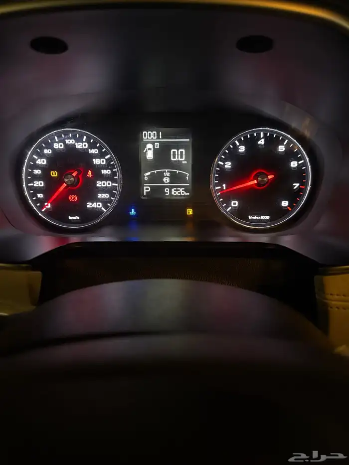 ام جي ار اكس 8