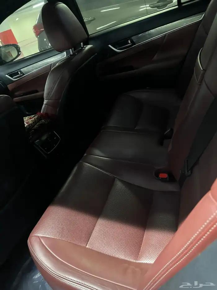 لكزسGs350 Fsport (لوح اماراتية) 14