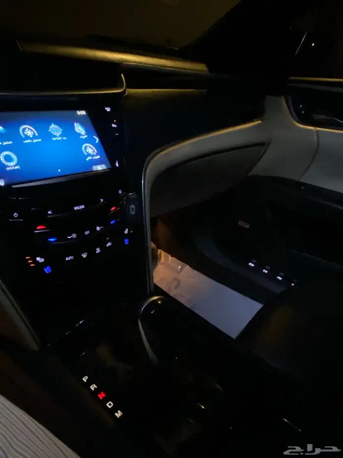 كاديلاك XTS4 9