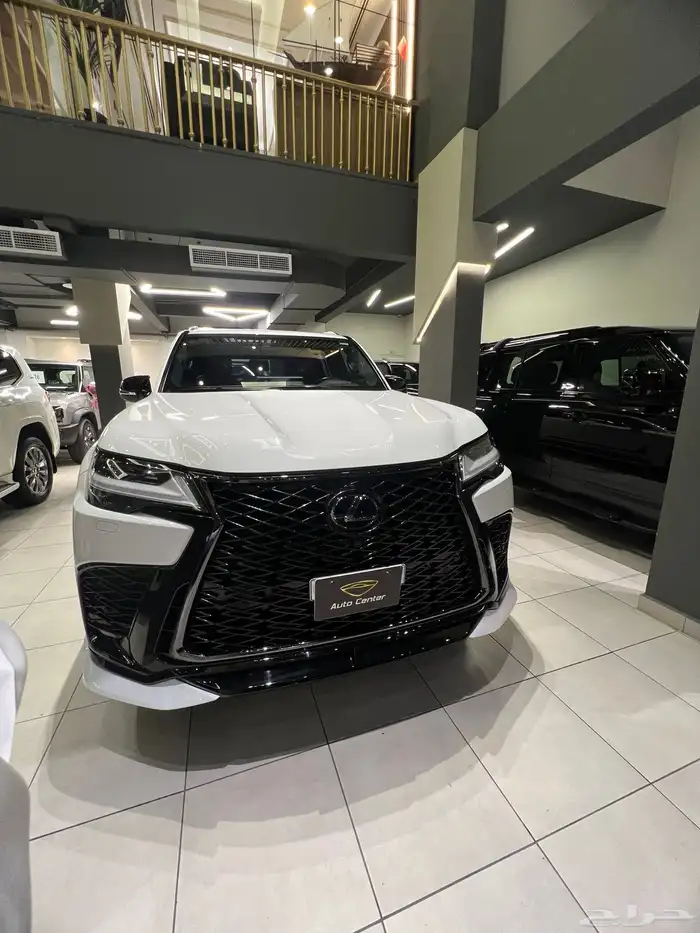 لكزس LX600 اف سبورت 19