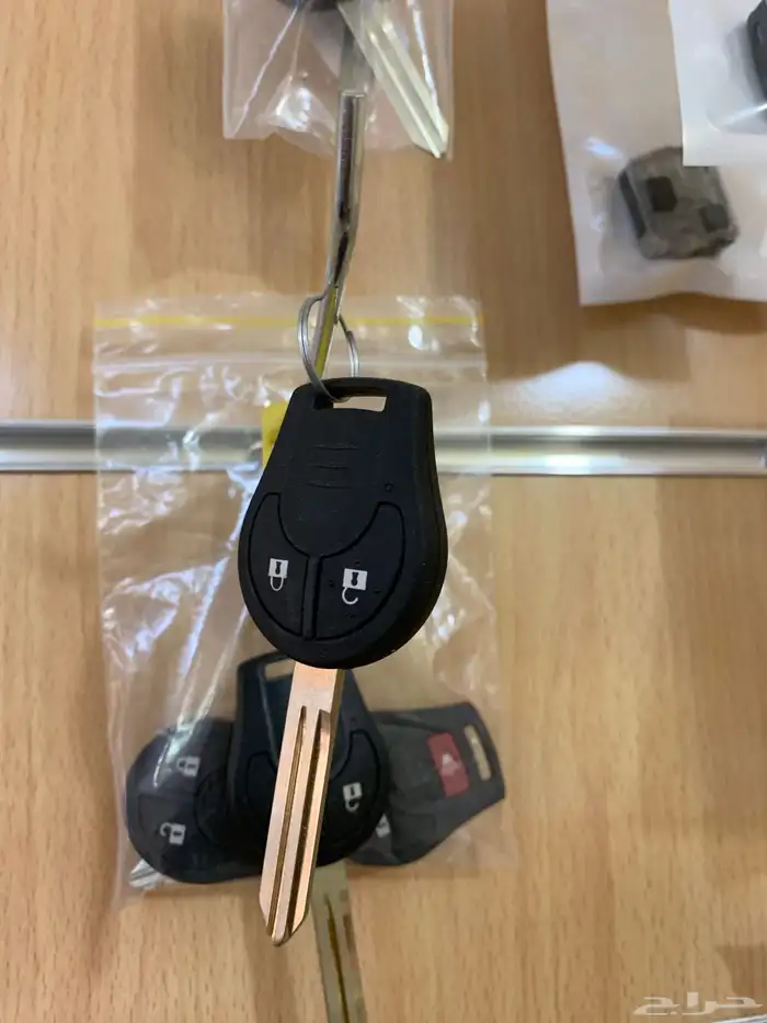 محل مفاتيح المفتاح الإلكتروني 18