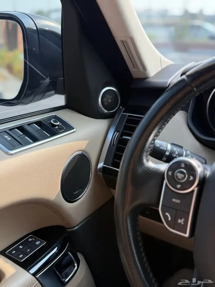 RANGE ROVER 34