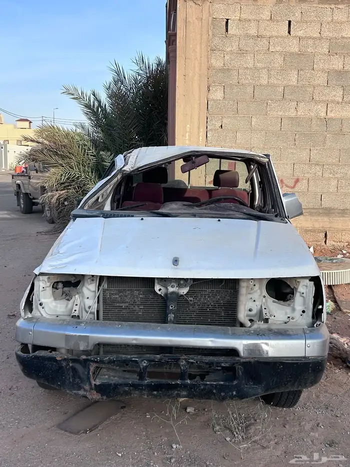 للبيع قطع غيار ددسن 2002 كبليتر 0