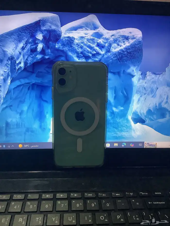 ايفون 11 العادي 0