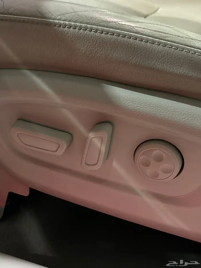 جاك GAC GS8 2019 فل كامل فتحه سقف عائلي ثلاث صفوف 18
