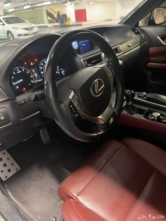 لكزسGs350 Fsport (لوح اماراتية) 15