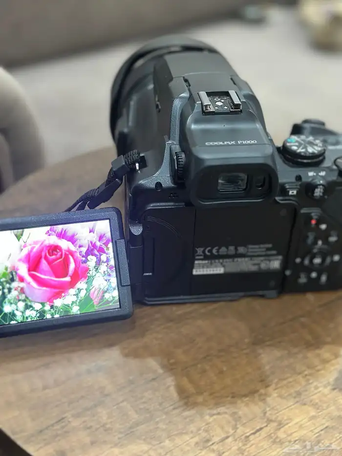 كاميرا Nikon Coolpix P1000   استعمال خفيف جد ا ونظيفة جد ا 1