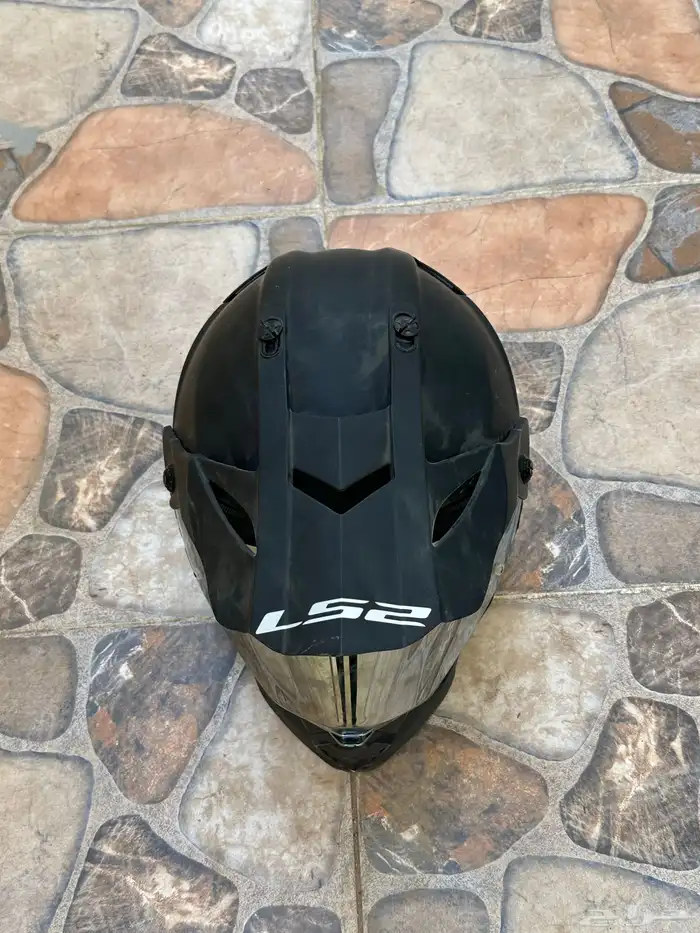 للبيع خوذة دباب 0