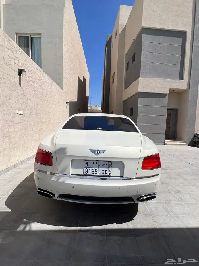 بنتلي 3