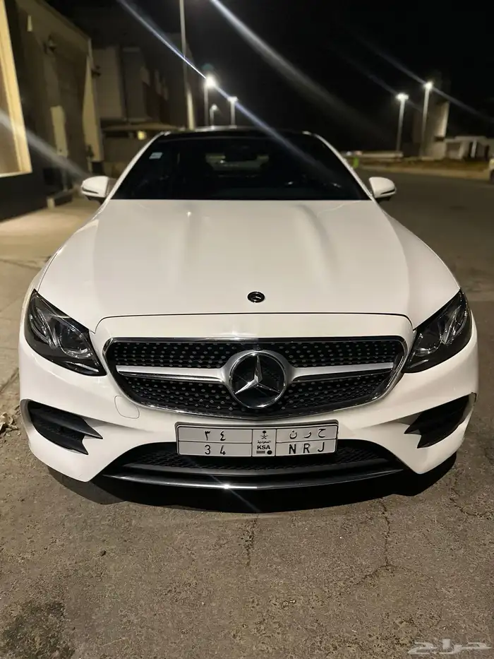 مرسيدس E200 coupe موديل 2017 قمة النظافه 11