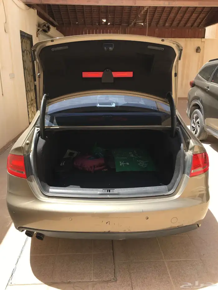 اودي إيه 4 للبيع Audi A4 for Sale 5
