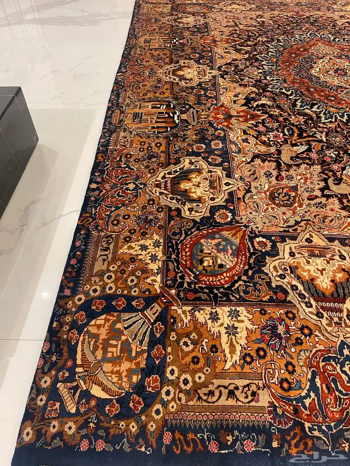 للبيع سجادة فارسية فاخرة (إيرانية أصلية) 2