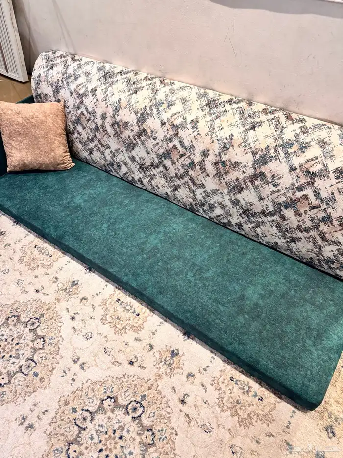 اثاث للبيع استخدام نظيف جدا 0