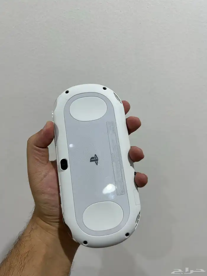 للبيع فيتا و نينتندو سويتش مهكرين لون ابيض مميز 3