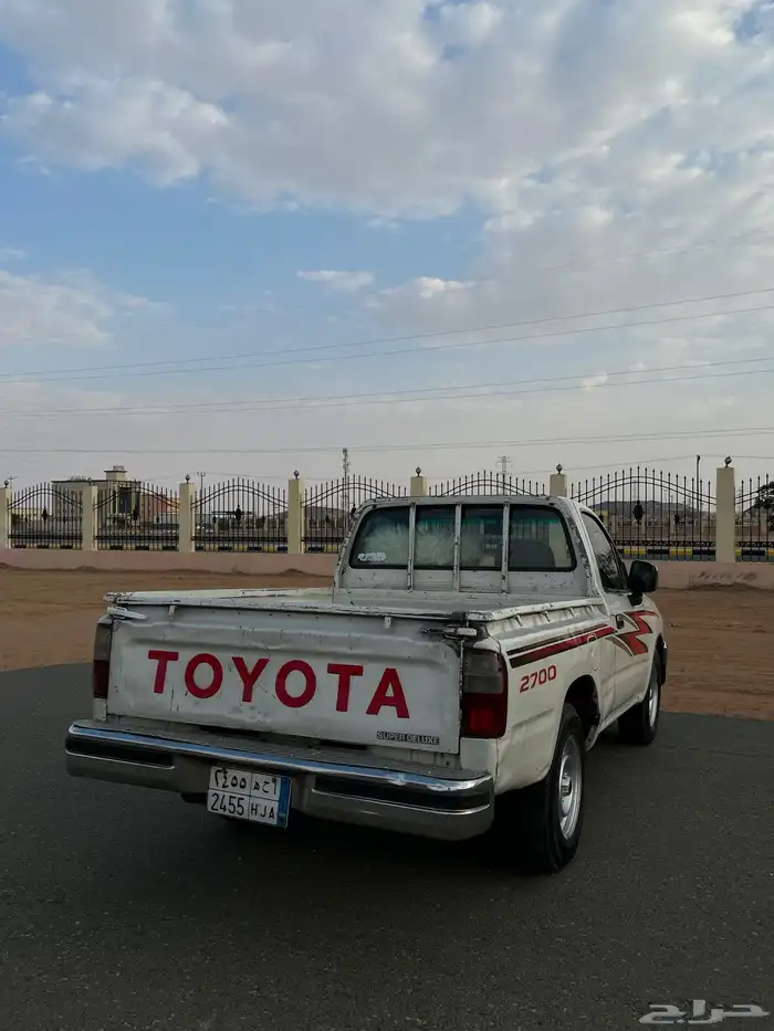 هايلوكس 99 للبيع 4