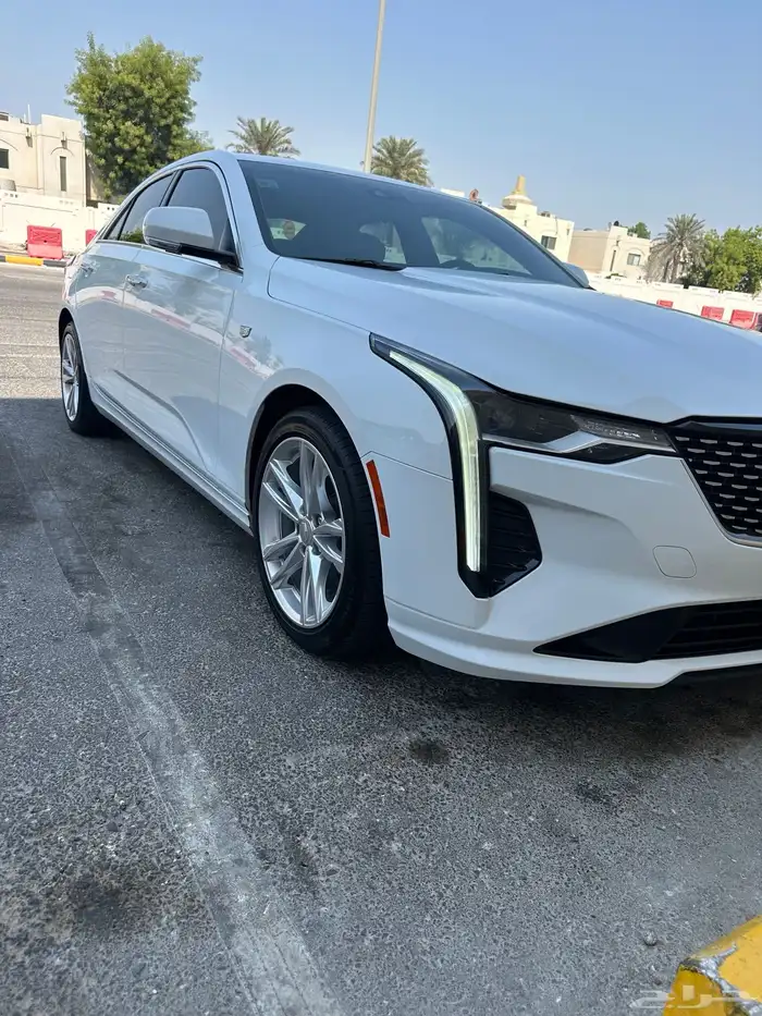 كاديلاك CT4 2021 1