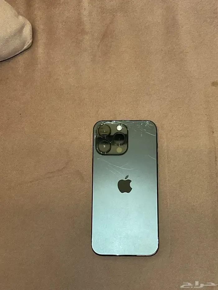 ايفون 14 برو ماكس اسود 256 قيقا مكسور من ورا ومبدل شاشه 0