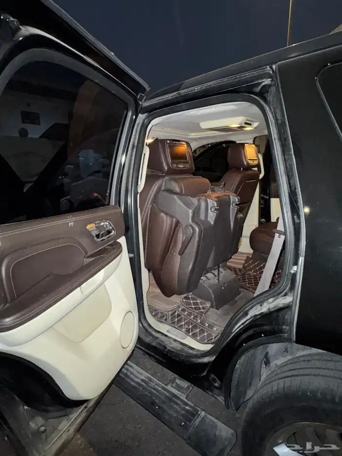 CADILLAC ESCALADE PLATINUM 10