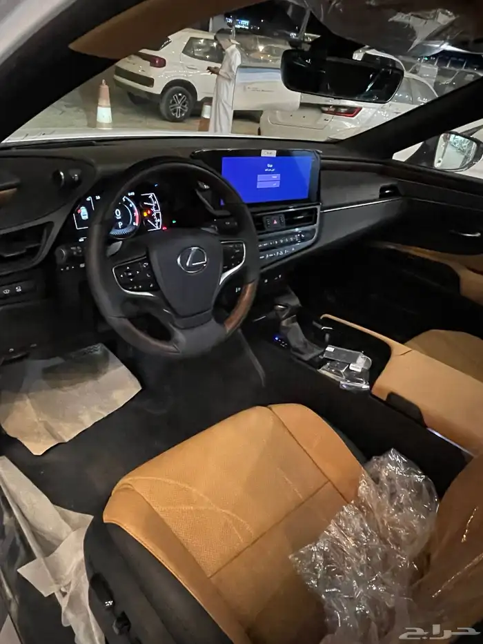 لكزس ES350 CC سعودي 2025 2025 8