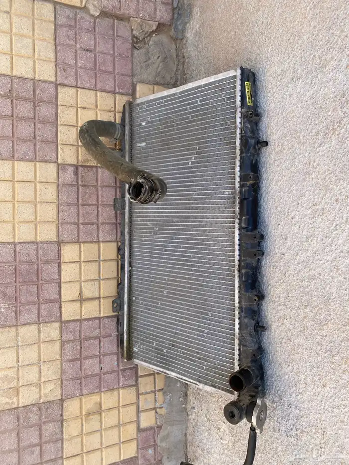 للبيع قطع صني مديل 1999 2