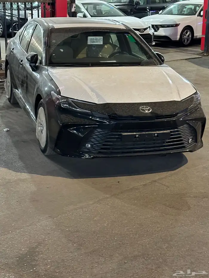 كامري 2025 LE بنزين بسعر 125.000 1