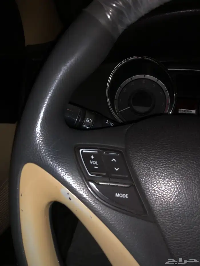 للبيع طارة سوناتا 11-14 2
