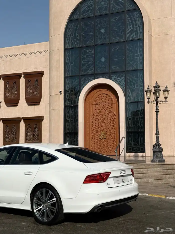 اودي A7 ابيض 3