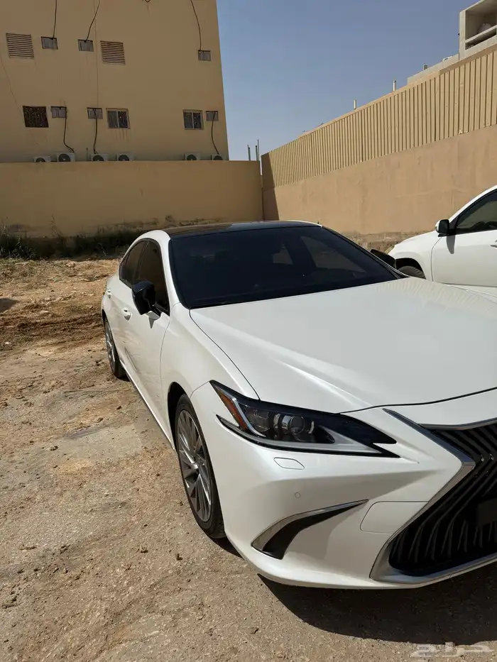 لكزس 350 Es فل كامل 3