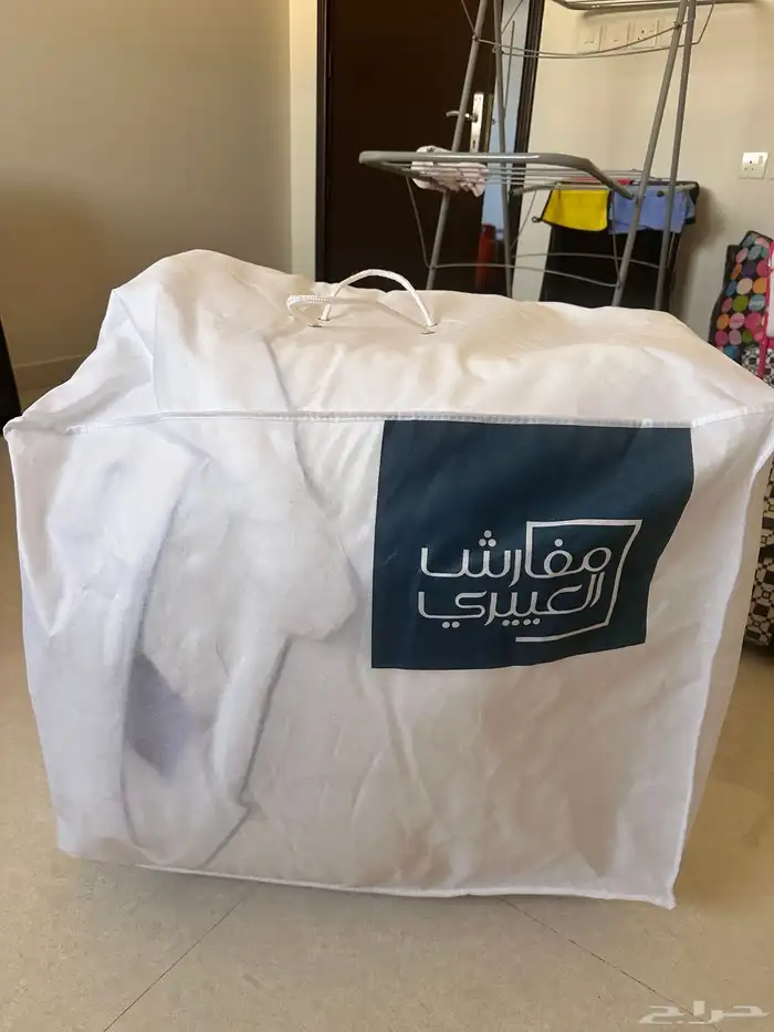 لباد شبه جديد من مفارش العييرى 0