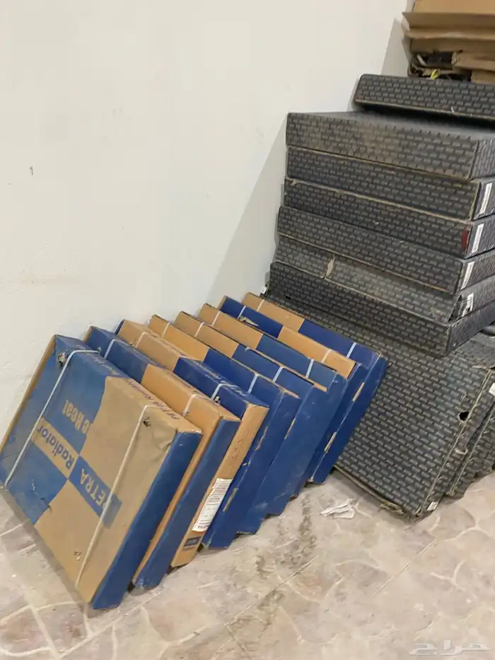 لديترات ماء سيارات متنوعة تايوتا امريكي نيسان 1