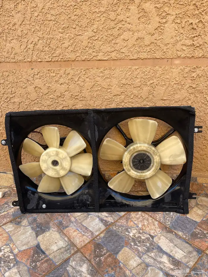 مراوح تبريد لاندكروزر 2005 0