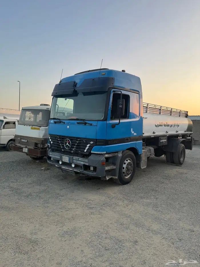 اكتروس موديل 2001 0