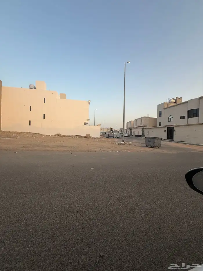 للبيع ارض في مخطط النبلاء م267 على شارعين 16م شمالي غربي 5