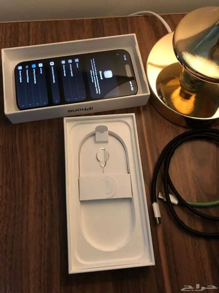 ايفون 16 برو أسود 256GB(وضمان جرير الشامل ) 5