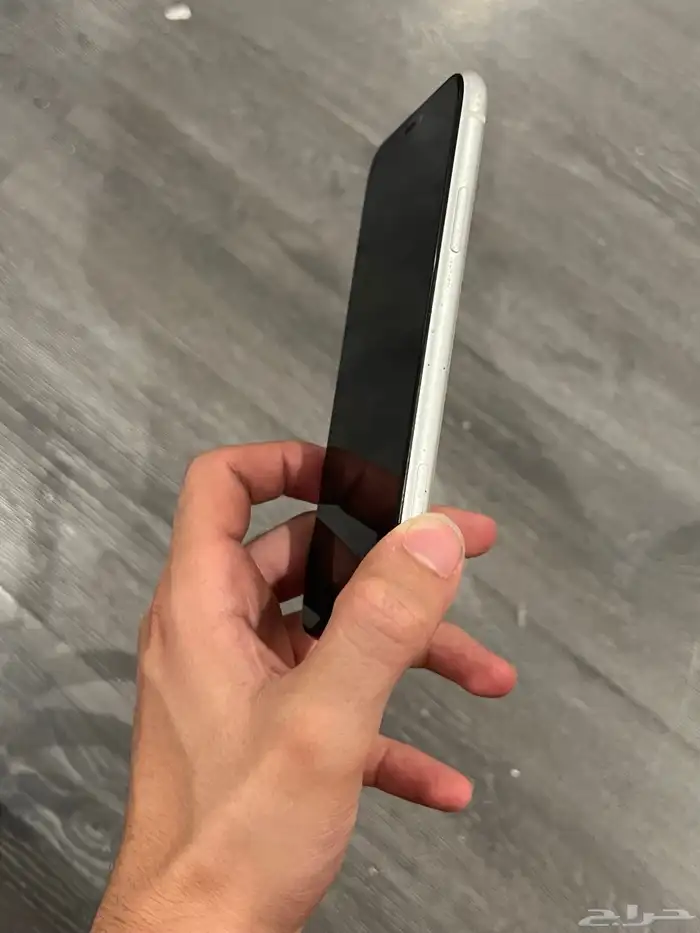 ايفون xr للبيع 128 0