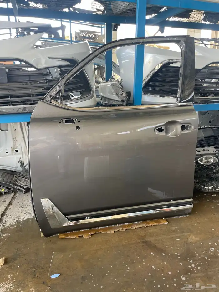 باب امامي يسار لكزس 600 موديل 2024 0