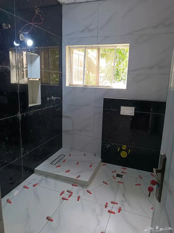 مبلط دهان سباق بورسلان تكسير و تركيب 3