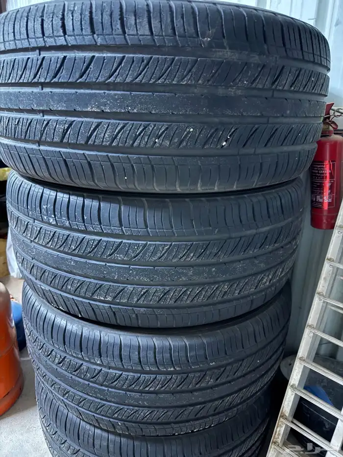 كفرات مقاس 20 صيني مستعمل تاريخهن بالصوره 1