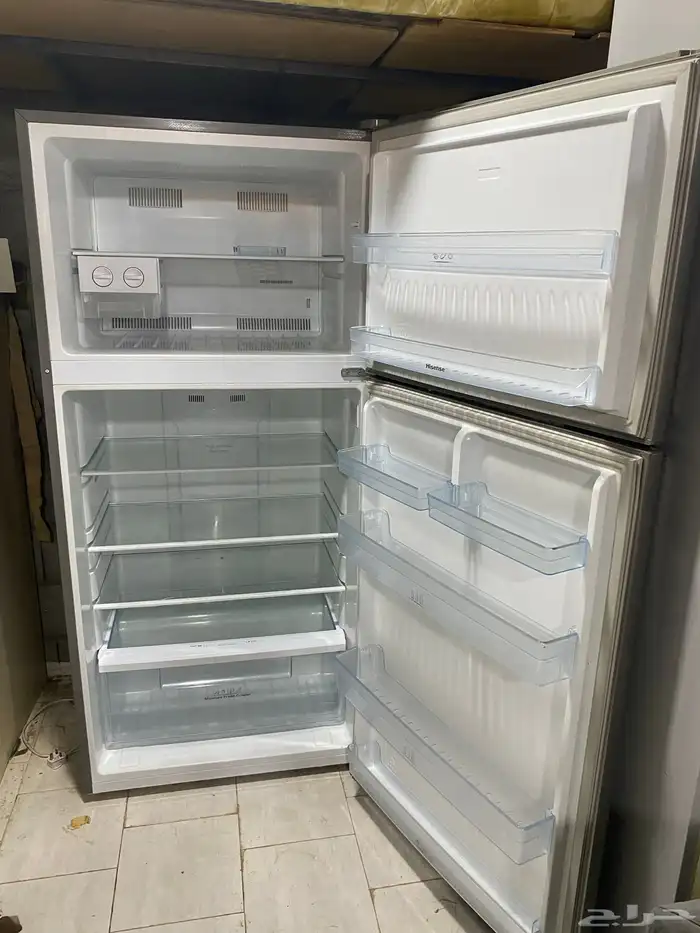 ثلاجتين نظيفه للبيع 1