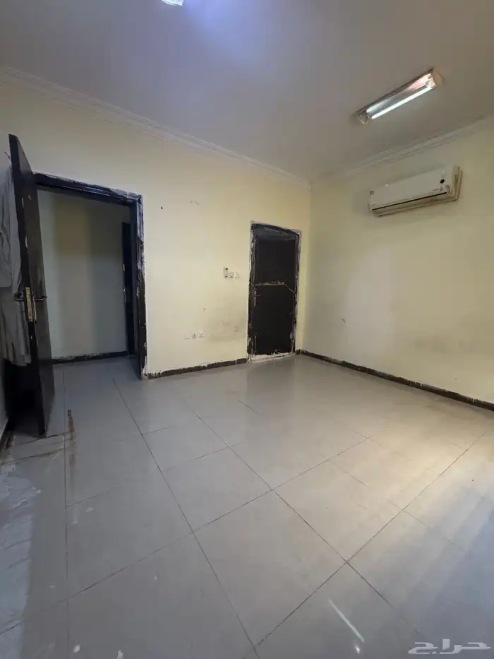 للايجار غرف حمام مشترك 7 شهور 9 الف حى ملقا 1