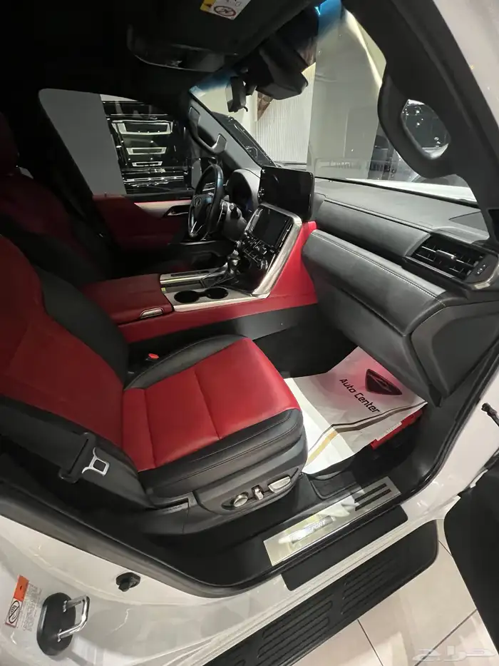 لكزس LX600 اف سبورت 17
