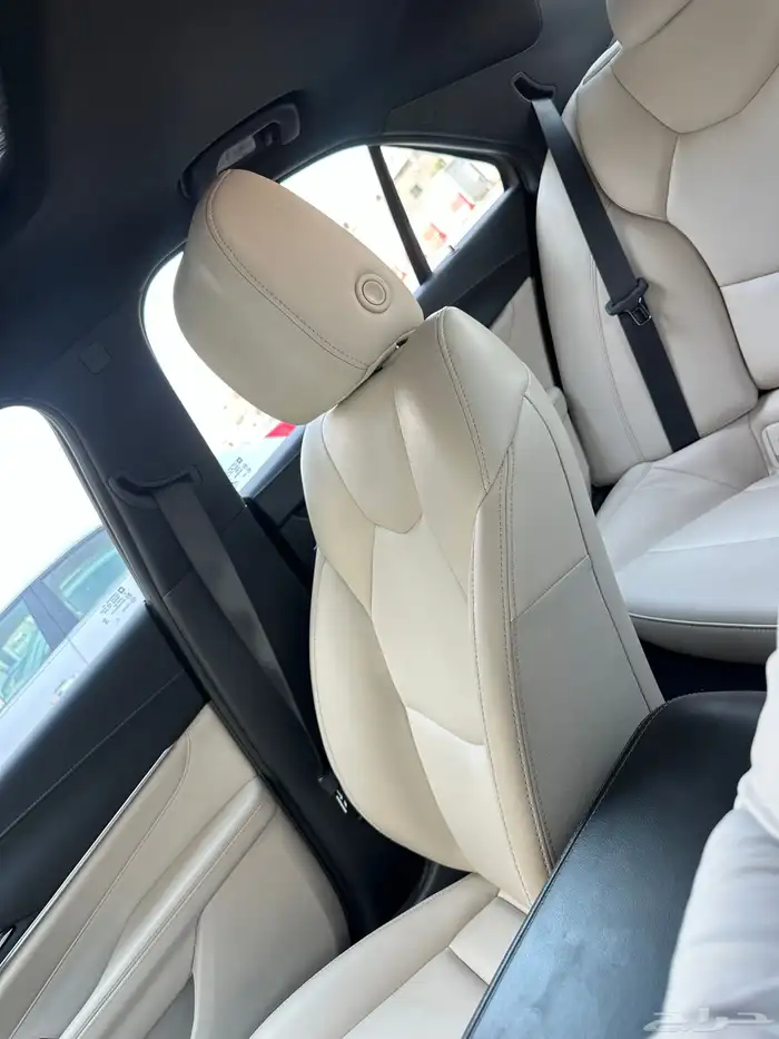 كاديلاك CT4 2021 13