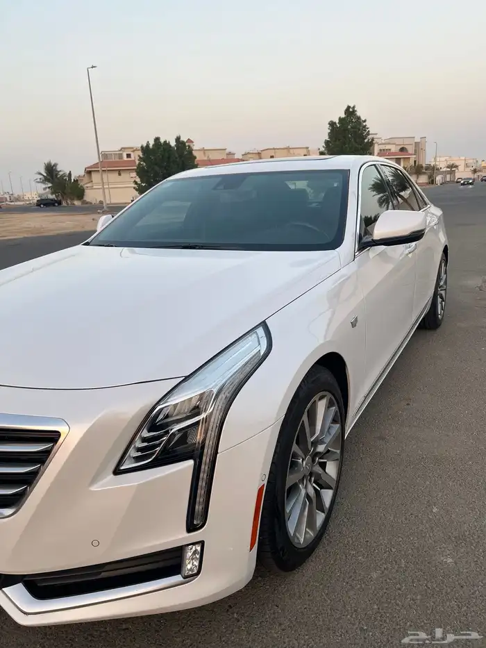 كاديلك CT6 سيارة مخزنة للبيع 1