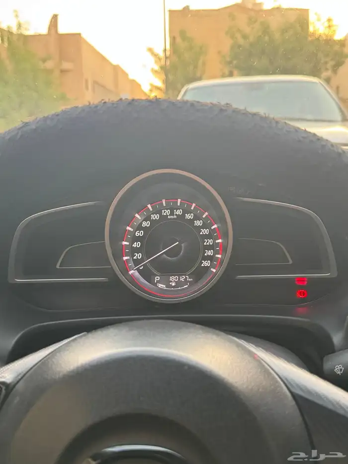 مازدا 3 8