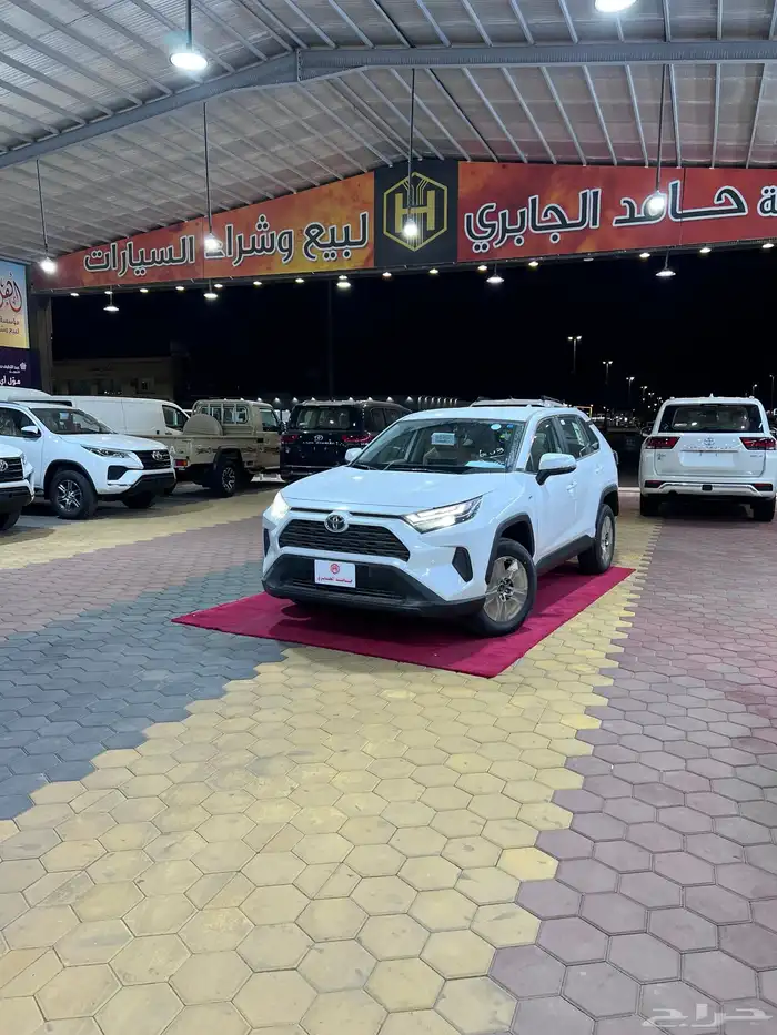تويوتا   راف فور LE دفع رباعي هايبرد 2025 جديد 118.450شامل 0