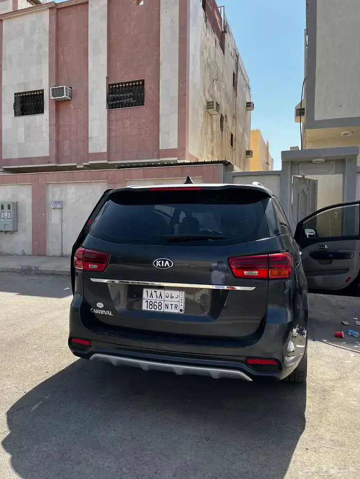 كيا كرنفال استيراد كوريا ديزل 2019 13