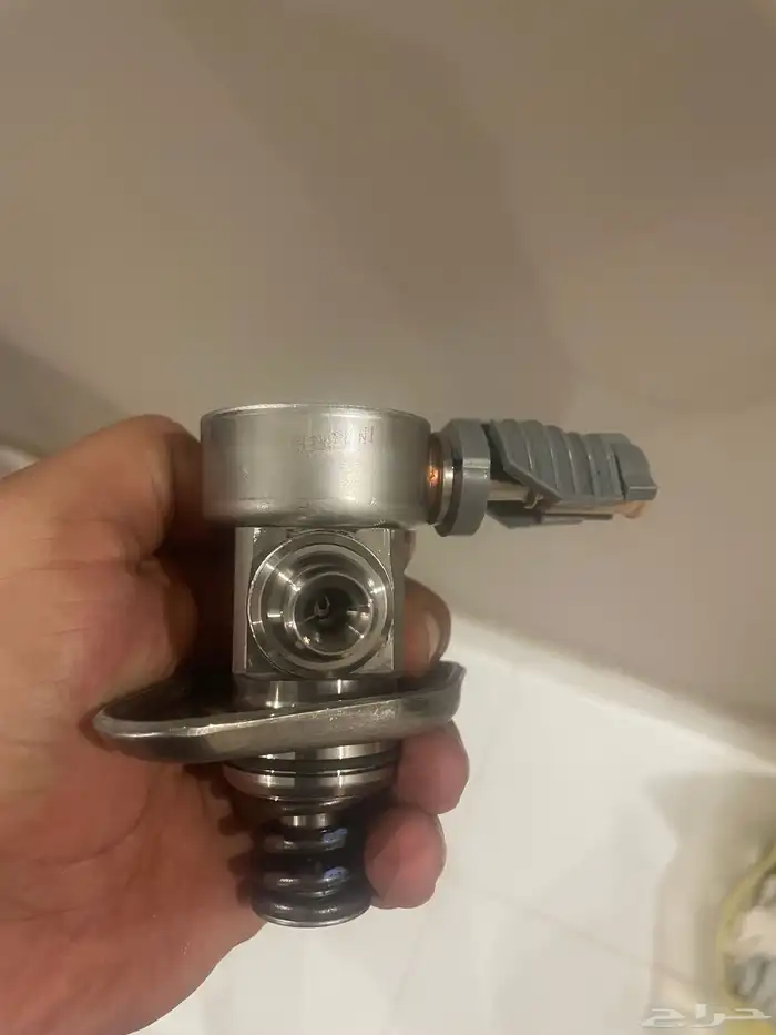 طرمبه بنزين جنسس 0