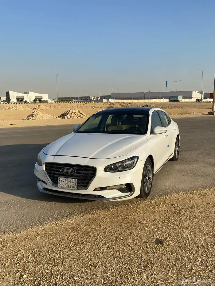 هيونداي ازيرا (سمارت) 2019 11