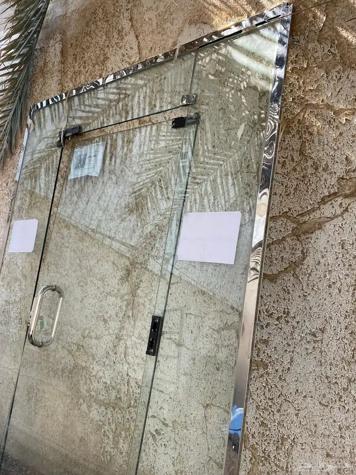 باب محل زجاج وبايكه للبيع 1