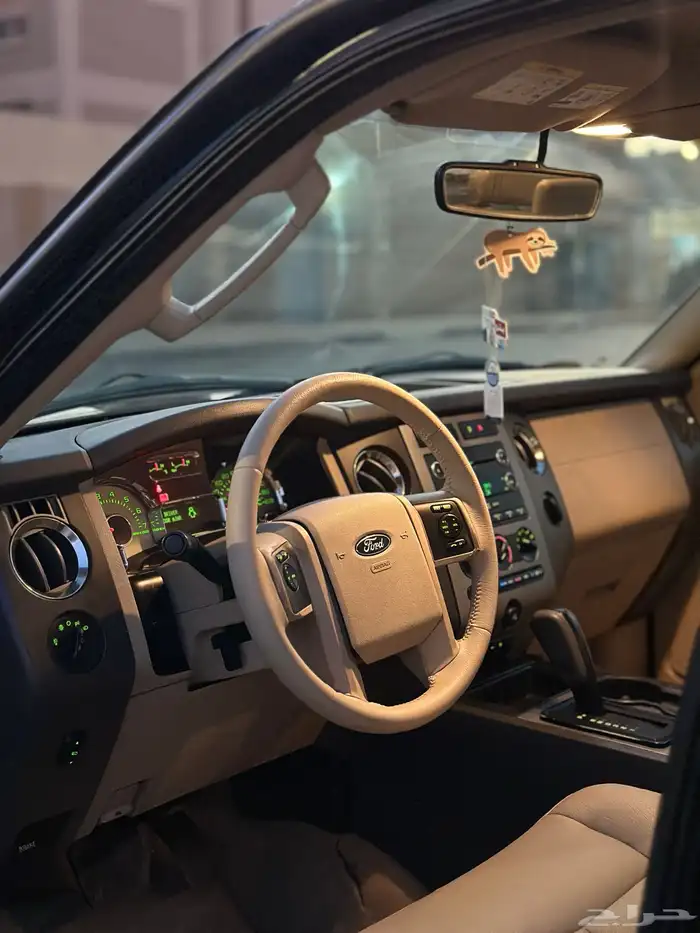 فورد اكسبيدشن 2014 نظيف جدا 6